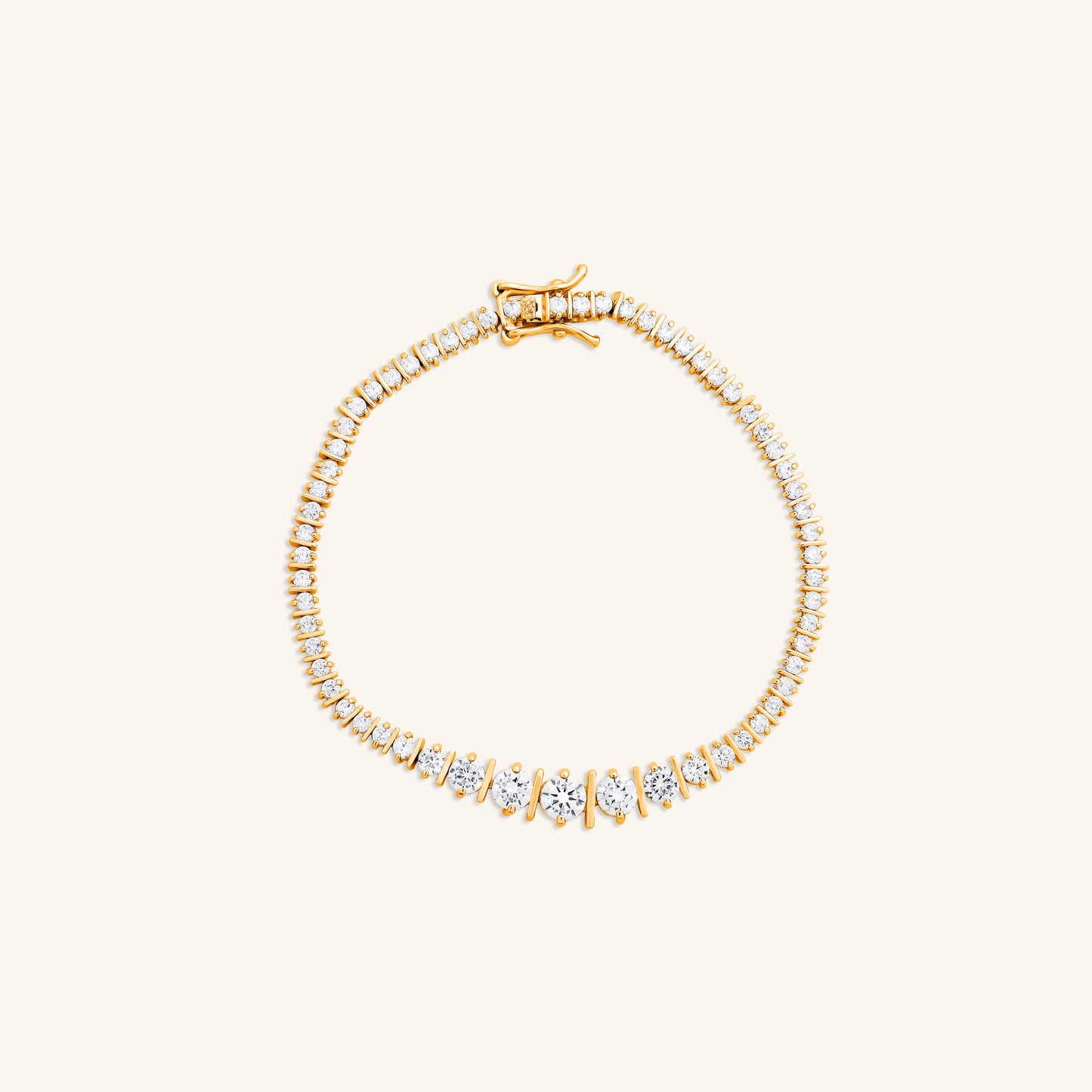 Round Diamond Tennis Slow Fast