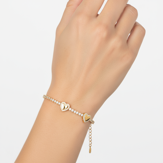 Round tennis with heart bracelet