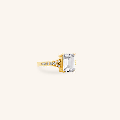 Emerald Cut V Ring