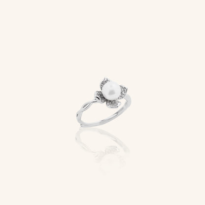 Pearl Flower Ring