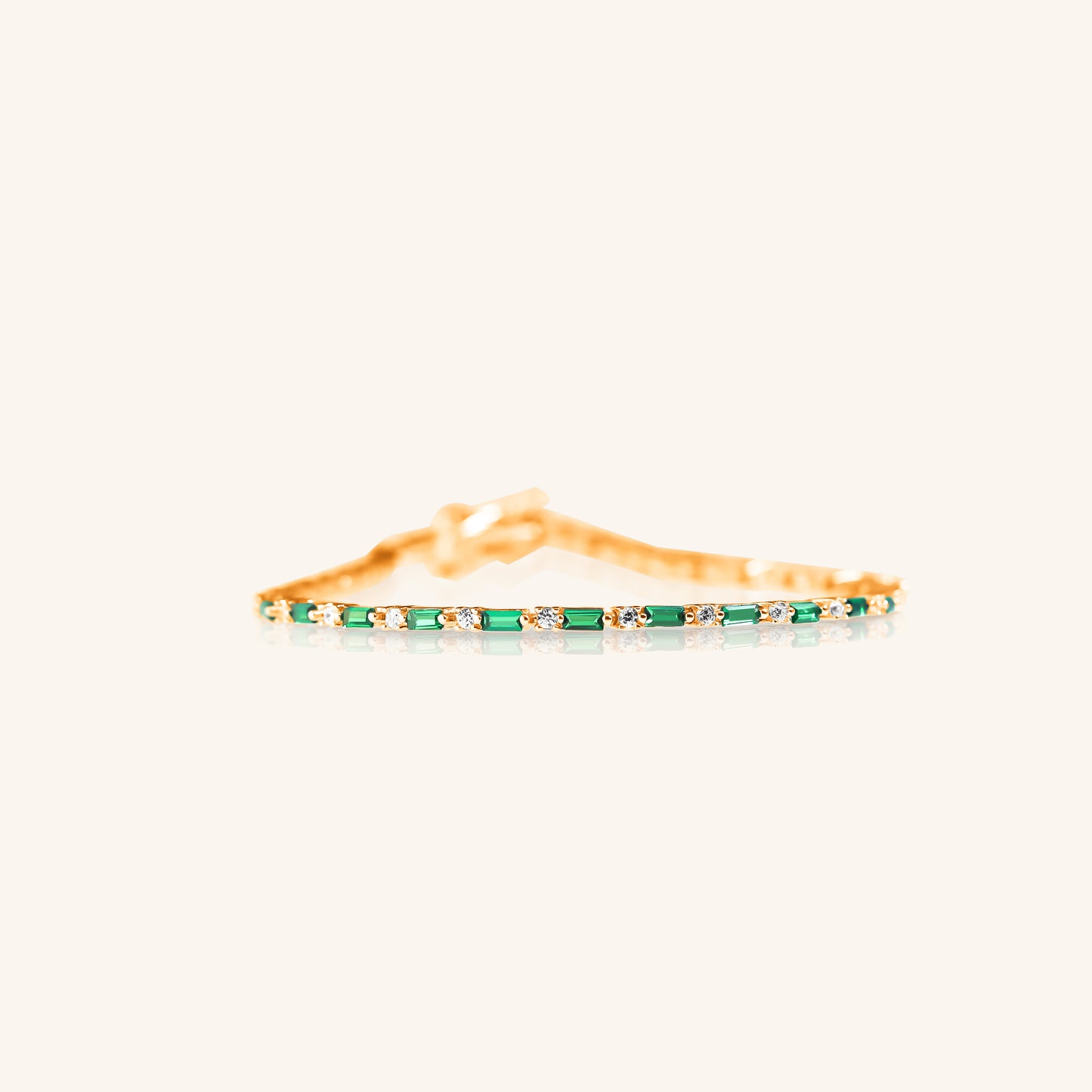 Emerald and Round Diamond Tennis Bracelet
