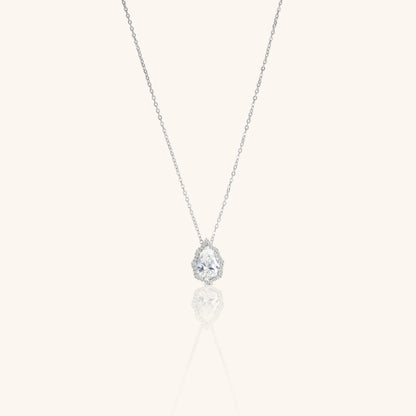 Pear Diamond Boundary Chain Pendant